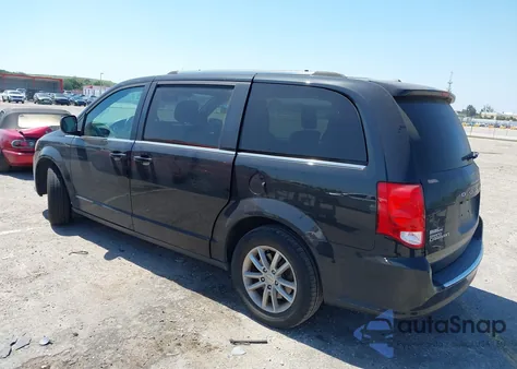 2019 Dodge Grand Caravan Sxt z USA, uszkodzony, nr VIN 2C4RDGCGXKR743304